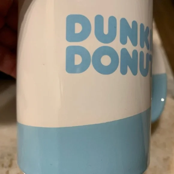 Dunkin' Donuts | Kitchen | Dunkin Donuts 27 Light Blue White Wave 16 Oz  Coffee Cup Mug Ceramic | Poshmark